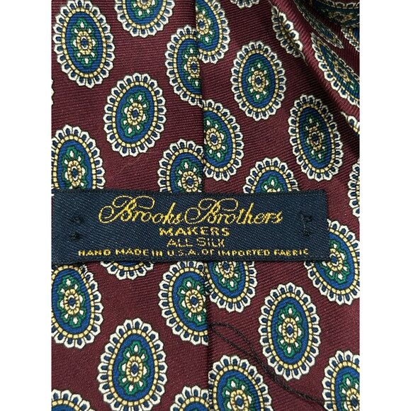 Brooks Brothers Makers Classic Burgundy Silk Tie With Medallion Pattern - Picture 3 of 7